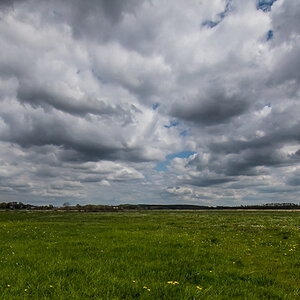 Wolken über den Seewiesen.jpg