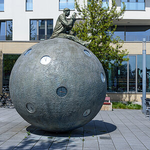 OF2_55980.jpg