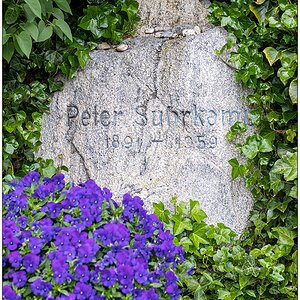 203 Sylt – Keitum Friedhof: Grab vom Verleger Peter Suhrkamp