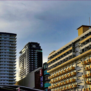 comp_2Building-lumi2.jpg