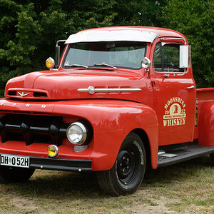 Ford V8 Moonshine.jpg