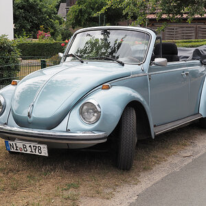VW Käfer Cabrio.jpg