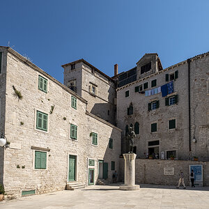 Altstadt Sibenik3.jpg
