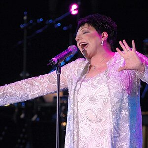 Liza Minnelli