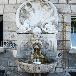 Brunnen Split.jpg