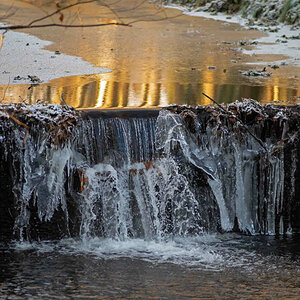 Dorfwasserfall.jpg