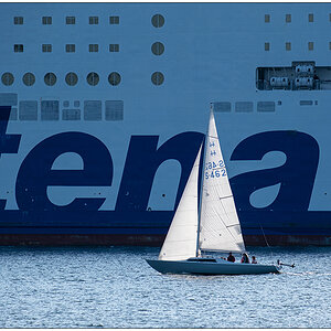 2022 03 Stena Line und Segelschiff