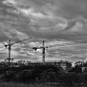 Baukräne Seepark BW.jpg