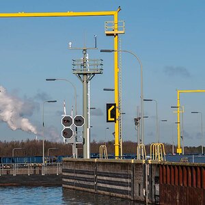 Schleuse Esterholz.jpg