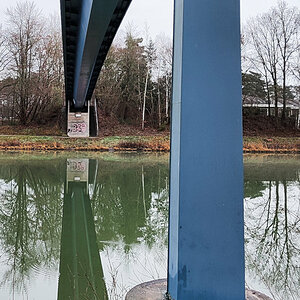 Blau.jpg