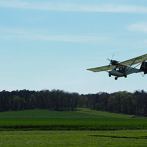 Comco Ikarus C-22.jpg