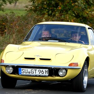 OpelGT.JPG