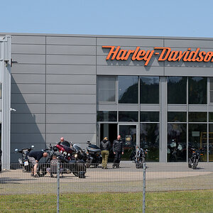 Harley2_125.JPG