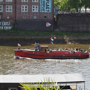 Feuerlöschboot 1.jpg