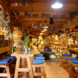 Bauernmarkt Redewisch.jpg