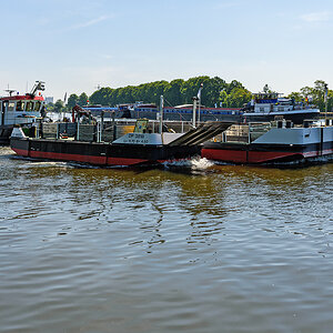 OF2_62722.jpg