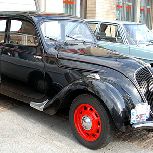 peugeot01.JPG