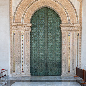 Sizilien 23 Monreale Kathedrale-Außen - 9670.jpg