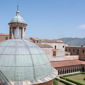 Sizilien 23 Monreale Kathedrale-Außen 9737.jpg