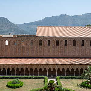 Sizilien 23 Monreale Kloster -9739.jpg