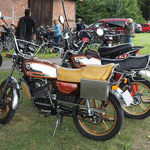 Zündapp KS80 Touring l.jpg