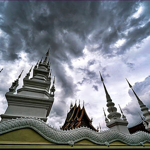 comp_2Tempel-Lumi.jpg