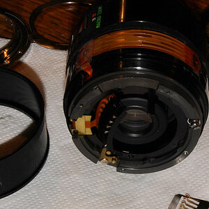 Maginon AF 28-70/3.5-4.5 für Nikon:
Reparatur des Zoomwertgebers.