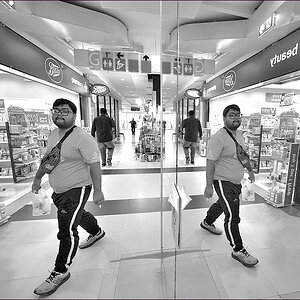 comp_2Mirror.jpg