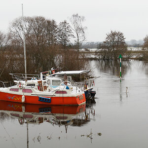 Westen leichtes Hochwasser.jpg