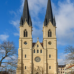 OF2_67777.jpg