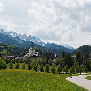 Schloss Elmau.jpg