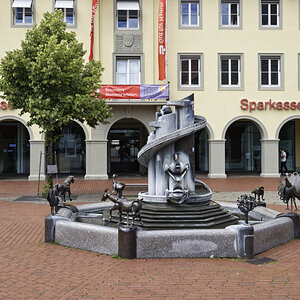 _Z507124_DxOAxl.jpg