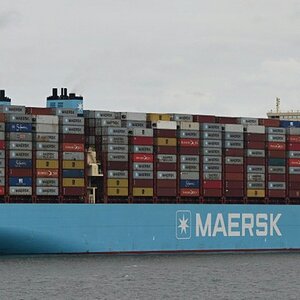 Maastricht Maersk.JPG