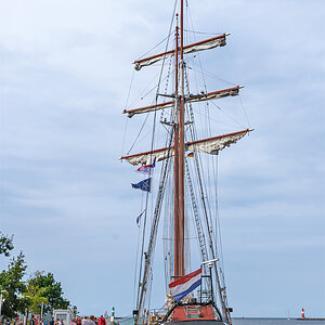 OF2_58901.jpg
