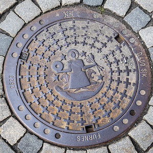 Kanaldeckel Oslo.jpg