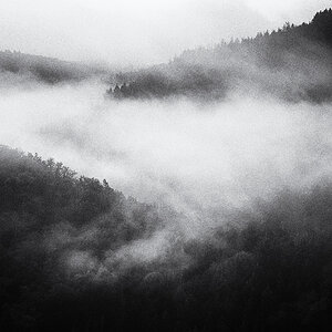 Wisperwolken