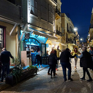 Altstadt Chania Tanz.jpg