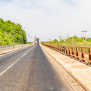 2024-12-17 093 River Bridge.jpg