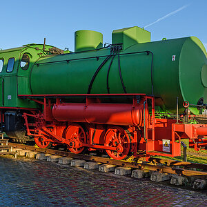 OF2_71590.jpg