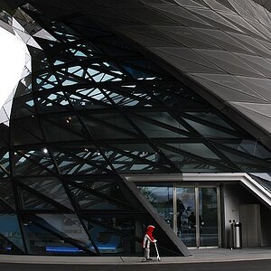 auch ohne Auto geht es in die BMW-Welt