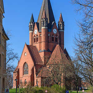 OF2_73384.jpg