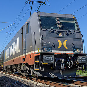 OF2_73852.jpg