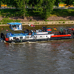 OF2_74118.jpg