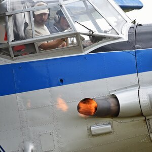 antonov_16a.JPG