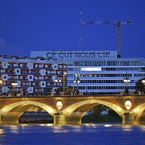 bordeaux_pont_de_pierre_2.jpg