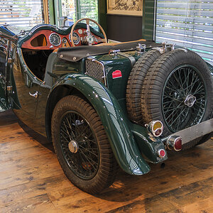 T51X0062-1.jpg