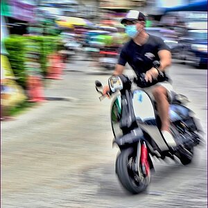 comp_2Biker-lumi.jpg
