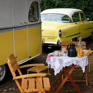 Chrysler New Yorker Deluxe 2.jpg