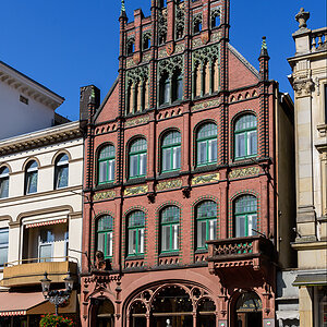 OF2_74855.jpg