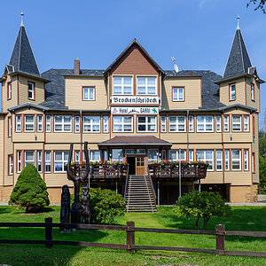 OF2_75014.jpg